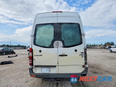 Zdjęcie 6 z 12 samochodu: 2007 DODGE SPRINTER 2500 VIN:WD0PE845475182505 - miniatura