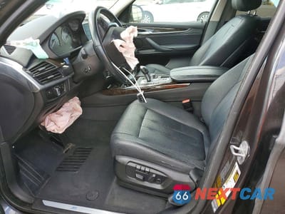 Zdjęcie 7 z 14 samochodu: 2016 BMW X5 XDR40E VIN:5UXKT0C53G0S76110 - miniatura