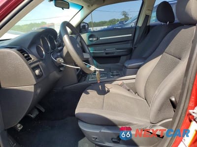 Zdjęcie 7 z 12 samochodu: 2010 DODGE CHARGER SXT VIN:2B3CA3CV3AH184948 - miniatura