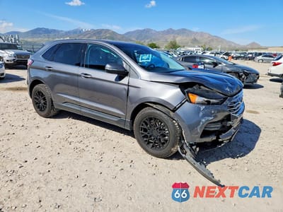 Czwarte zdjęcie samochodu z boku: 2022 FORD EDGE TITANIUM VIN:2FMPK4K96NBB03629 - miniatura