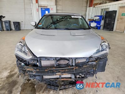Piąte zdjęcie samochodu w środku: 2013 HYUNDAI VELOSTER TURBO VIN:KMHTC6AE2DU180576 - miniatura