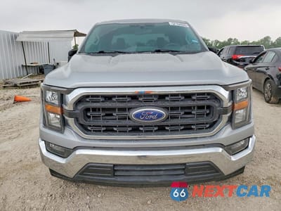 Piąte zdjęcie samochodu w środku: 2023 FORD F150 SUPERCREW VIN:1FTEW1C57PKD44053 - miniatura