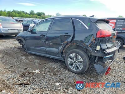 Drugie zdjęcie samochodu z przodu: 2022 KIA NIRO EV EX VIN:KNDCC3LG8N5153718 - miniatura