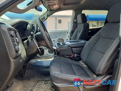 Zdjęcie 7 z 13 samochodu: 2023 CHEVROLET SILVERADO K1500 VIN:1GCPDAEK9PZ210699 - miniatura