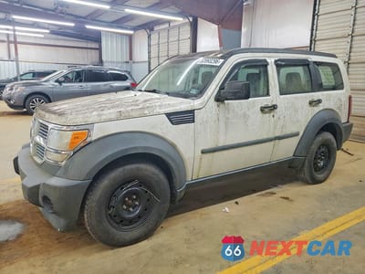 2008 DODGE NITRO SXT 1D8GU28K08W114501 - główne zdjęcie licytacji z USA - miniatura