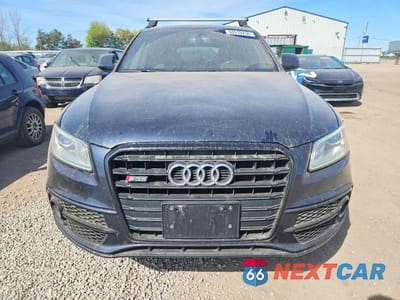 Piąte zdjęcie samochodu w środku: 2016 AUDI SQ5 TECHNIK VIN:WA1LCAFPXGA103357 - miniatura