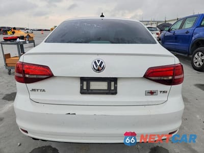 Zdjęcie 6 z 12 samochodu: 2016 VOLKSWAGEN JETTA SPORT VIN:3VWD17AJ5GM293008 - miniatura