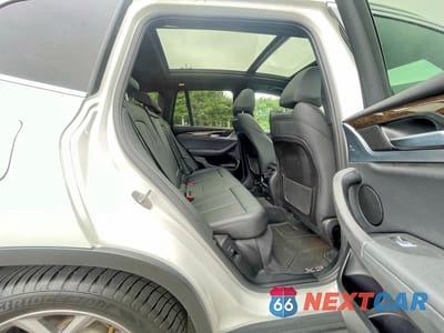 Zdjęcie 6 z 14 samochodu: 2020 BMW X3 XDRIVE30I VIN:5UXTY5C05LLT35268 - miniatura