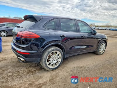 Trzecie zdjęcie samochodu z tyłu: 2016 PORSCHE CAYENNE SE HYBRID VIN:WP1AE2A27GLA60480 - miniatura