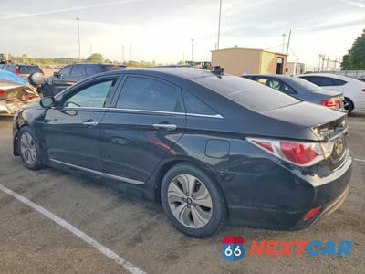 Drugie zdjęcie samochodu z przodu: 2013 HYUNDAI SONATA HYBRID VIN:KMHEC4A44DA096703 - miniatura