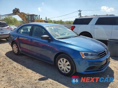 Czwarte zdjęcie samochodu z boku: 2016 VOLKSWAGEN JETTA S VIN:3VW267AJ8GM284540 - miniatura
