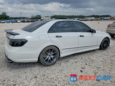Trzecie zdjęcie samochodu z tyłu: 2010 MERCEDES-BENZ E 350 VIN:WDDHF5GB1AA068492 - miniatura