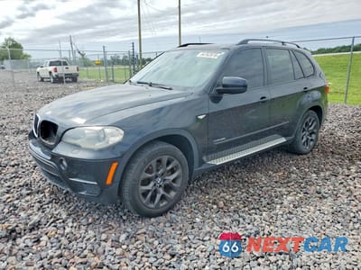 2012 BMW X5 XDRIVE35I 5UXZV4C51CL745770 - główne zdjęcie licytacji z USA - miniatura