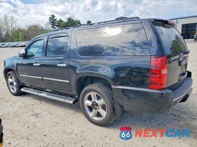 Drugie zdjęcie samochodu z przodu: 2013 CHEVROLET SUBURBAN K1500 LTZ VIN:1GNSKKE75DR252839 - miniatura