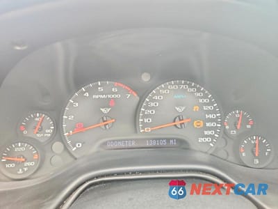 Zdjęcie 9 z 12 samochodu: 1999 CHEVROLET CORVETTE VIN:1G1YY22G3X5112363 - miniatura