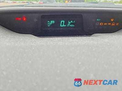Zdjęcie 9 z 12 samochodu: 2007 TOYOTA PRIUS BASE VIN:JTDKB20UX77628294 - miniatura