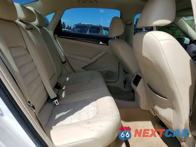 Zdjęcie 10 z 13 samochodu: 2013 VOLKSWAGEN PASSAT SEL VIN:1VWCP7A33DC014678 - miniatura