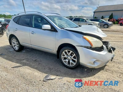 Czwarte zdjęcie samochodu z boku: 2012 NISSAN ROGUE S VIN:JN8AS5MV3CW391684 - miniatura