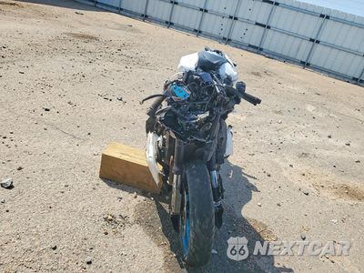 Drugie zdjęcie samochodu z przodu: 2025 CF MOTO 675SS VIN:LCEPEVLPXS6002036 - miniatura