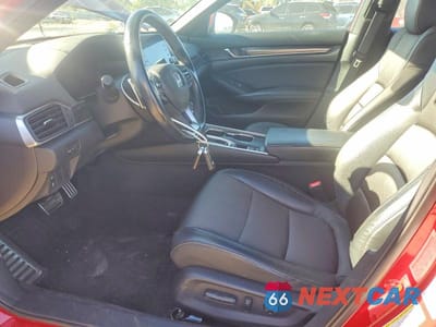 Zdjęcie 7 z 12 samochodu: 2018 HONDA ACCORD VIN:1HGCV1F35JA212251 - miniatura
