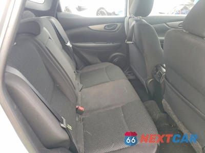 Zdjęcie 11 z 14 samochodu: 2018 NISSAN ROGUE SPORT S VIN:JN1BJ1CR8JW208571 - miniatura