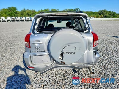 Zdjęcie 6 z 13 samochodu: 2007 TOYOTA RAV4 SPORT VIN:JTMZK32V075012660 - miniatura