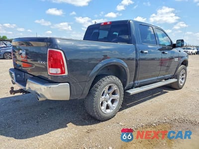Trzecie zdjęcie samochodu z tyłu: 2016 RAM 1500 LARAMIE VIN:1C6RR7NM4GS212178 - miniatura