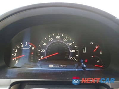 Zdjęcie 9 z 14 samochodu: 2005 HONDA ODYSSEY TOURING VIN:5FNRL38825B078458 - miniatura