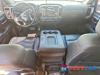 Zdjęcie 8 z 12 samochodu: 2018 CHEVROLET SILVERADO K1500 LT VIN:3GCUKREC4JG416374 - miniatura