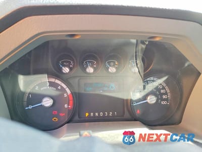 Zdjęcie 9 z 12 samochodu: 2015 FORD F550 SUPER DUTY VIN:1FDUF5GYXFEA47374 - miniatura