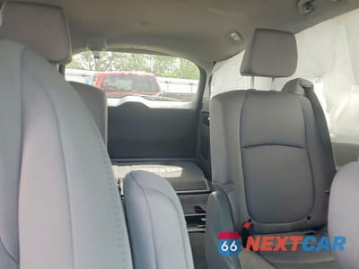 Zdjęcie 10 z 13 samochodu: 2021 HONDA ODYSSEY LX VIN:5FNRL6H23MB003554 - miniatura