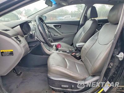 Zdjęcie 7 z 12 samochodu: 2013 HYUNDAI ELANTRA LIMITED VIN:KMHDH4AEXDU569007 - miniatura