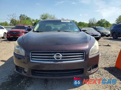 Piąte zdjęcie samochodu w środku: 2011 NISSAN MAXIMA 3.5 S VIN:1N4AA5APXBC831734 - miniatura
