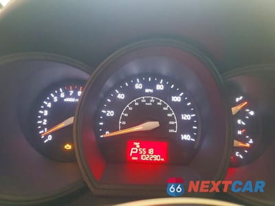 Zdjęcie 9 z 12 samochodu: 2016 KIA RIO LX VIN:KNADM4A32G6639085 - miniatura