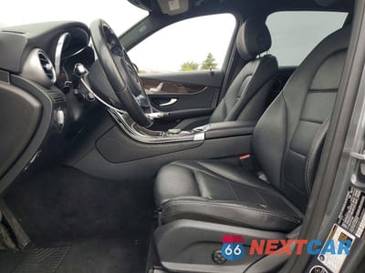 Zdjęcie 7 z 12 samochodu: 2018 MERCEDES-BENZ GLC 300 VIN:WDC0G4JB7JV030047 - miniatura
