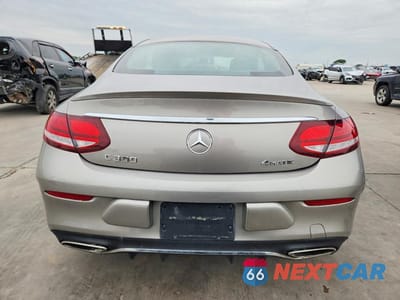 Zdjęcie 6 z 12 samochodu: 2019 MERCEDES-BENZ C 300 4MATIC VIN:WDDWJ8EB1KF860432 - miniatura