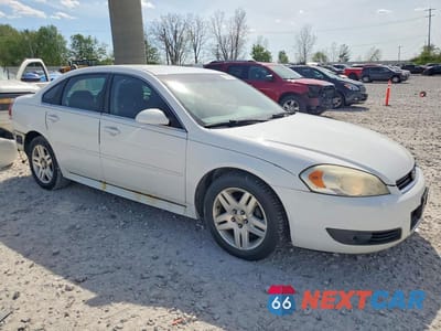 Czwarte zdjęcie samochodu z boku: 2010 CHEVROLET IMPALA LT VIN:2G1WB5EN4A1262611 - miniatura