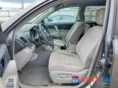 Zdjęcie 7 z 13 samochodu: 2009 TOYOTA HIGHLANDER BASE VIN:JTEDA41A492006328 - miniatura