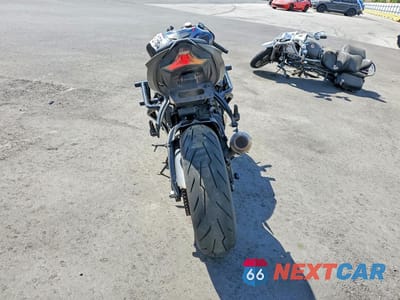 Czwarte zdjęcie samochodu z boku: 2023 KAWASAKI ZX636 K VIN:JKBZXJH11PA016109 - miniatura