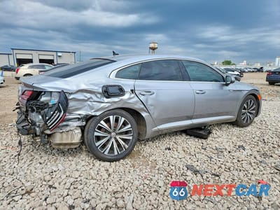 Trzecie zdjęcie samochodu z tyłu: 2019 VOLKSWAGEN ARTEON SE VIN:WVWBR7AN4KE000736 - miniatura