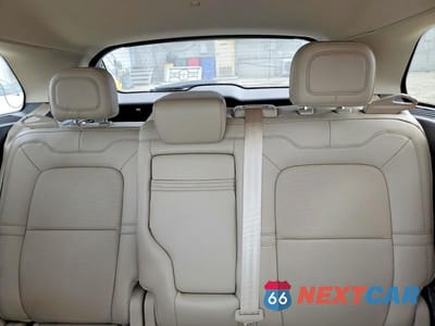 Zdjęcie 10 z 13 samochodu: 2022 LINCOLN CORSAIR RESERVE VIN:5LMCJ2C98NUL21311 - miniatura