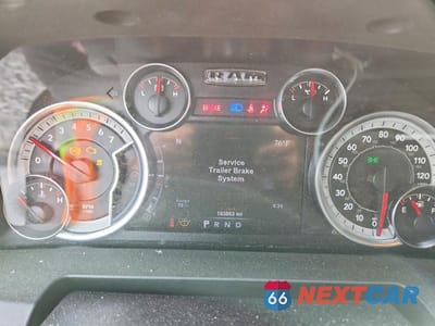 Zdjęcie 9 z 13 samochodu: 2017 RAM 1500 SLT VIN:3C6RR7LTXHG641201 - miniatura
