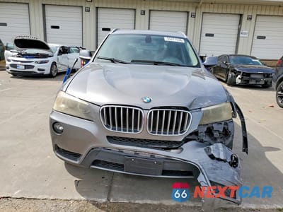 Piąte zdjęcie samochodu w środku: 2011 BMW X3 XDRIVE35I VIN:5UXWX7C52BL734063 - miniatura