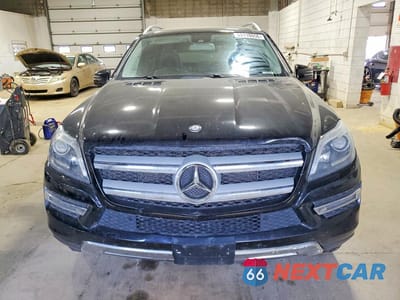 Piąte zdjęcie samochodu w środku: 2014 MERCEDES-BENZ GL 450 4MATIC VIN:4JGDF7CE2EA401255 - miniatura