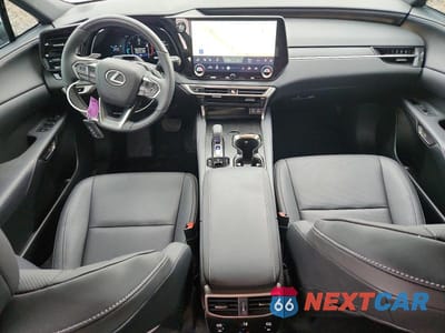 Zdjęcie 8 z 12 samochodu: 2025 LEXUS RX 350 PREMIUM VIN:2T2BAMCA8SC111854 - miniatura