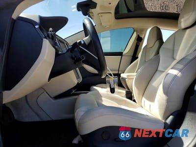 Zdjęcie 7 z 13 samochodu: 2017 TESLA MODEL S VIN:5YJSA1E24HF229722 - miniatura