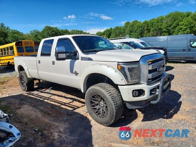 Czwarte zdjęcie samochodu z boku: 2013 FORD F350 SUPER DUTY VIN:1FT8W3BT9DEB45055 - miniatura