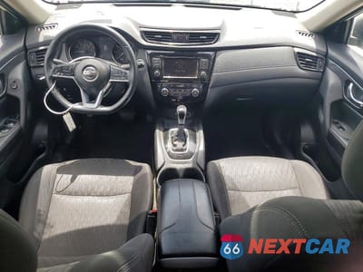 Zdjęcie 8 z 13 samochodu: 2020 NISSAN ROGUE SV VIN:5N1AT2MVXLC744734 - miniatura
