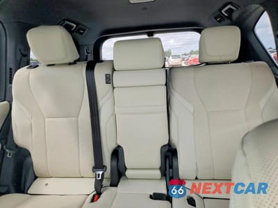 Zdjęcie 10 z 13 samochodu: 2025 LEXUS LX 600 LUXURY VIN:JTJGB7CX2S4071218 - miniatura