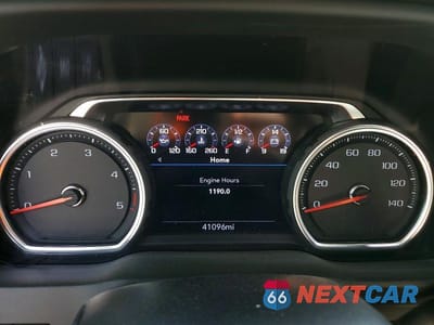 Zdjęcie 9 z 12 samochodu: 2023 CHEVROLET SILVERADO K3500 HIGH COUNTRY VIN:1GC4YVEY8PF155330 - miniatura